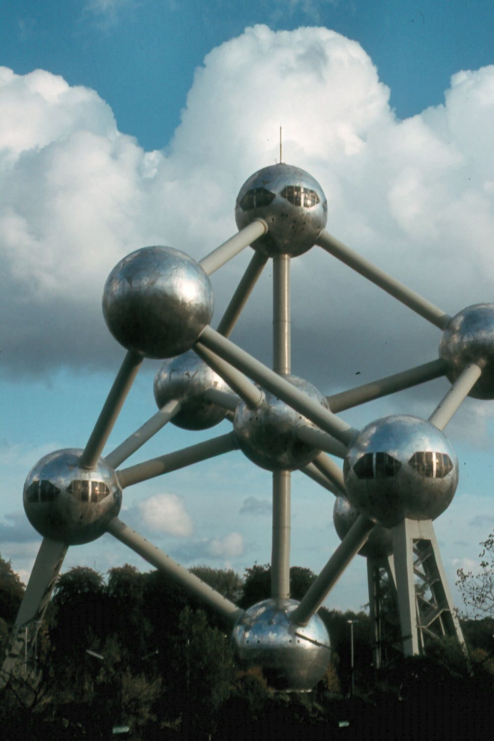 Atomium2