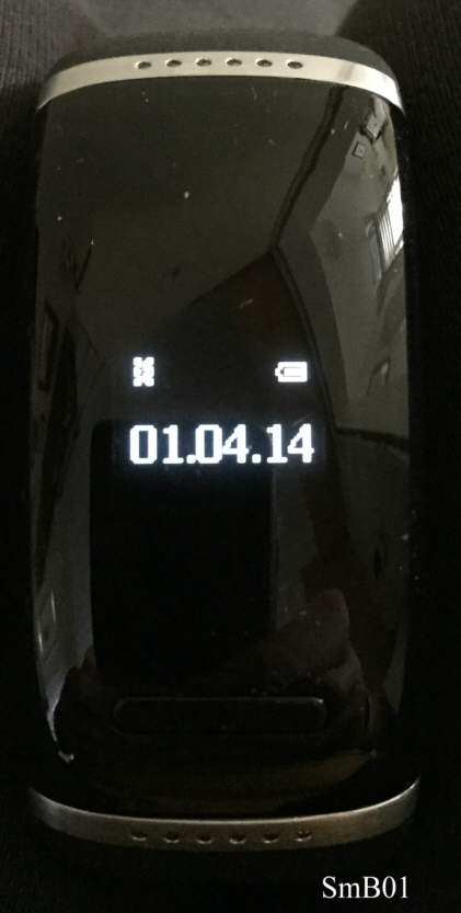 SmartBracelet01